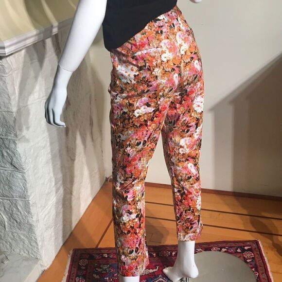Line-a Domani Floral Print Skinny Ankle Pants - Picture 7 of 11
